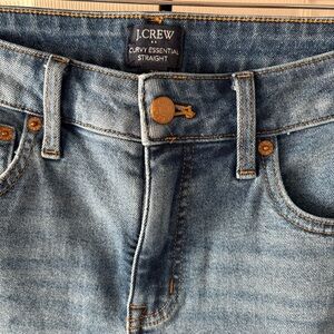 J.Crew Curvy Essential Straight Jeans in Light Blue, Size 26